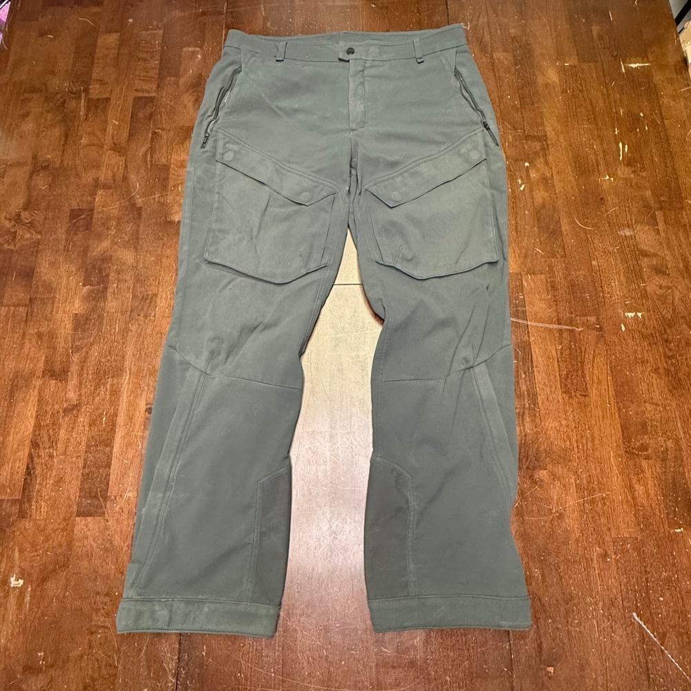 Vollebak 100 Year Trousers Mens XXL 38 Gray Fire Resistant Military Grade Cargo